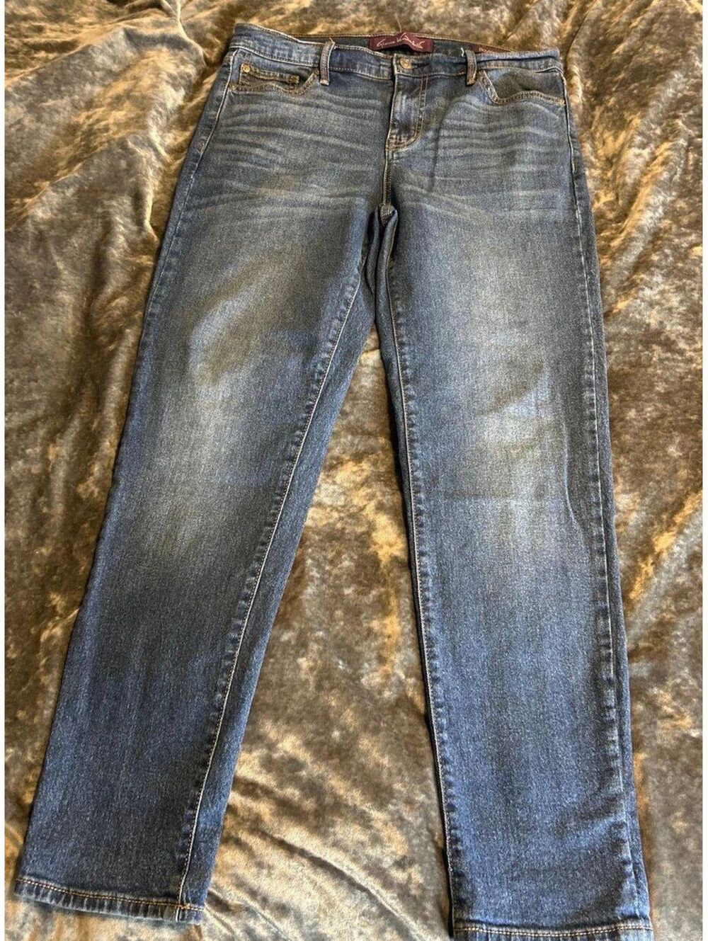 Gloria Vanderbilt Women’s Boyfriend Jeans Size 4 Relaxed Fit Denim Pants